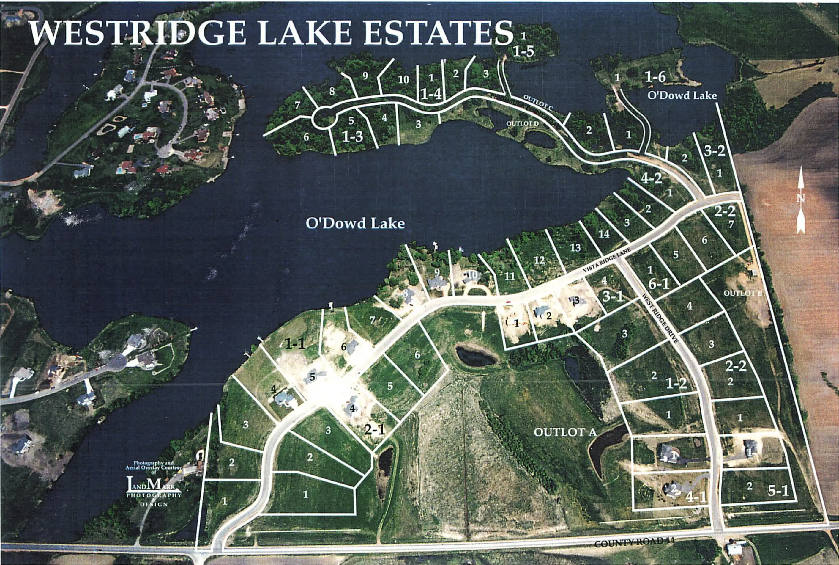 Aerial photograph of the Westridge Lake Estates development, 1995.